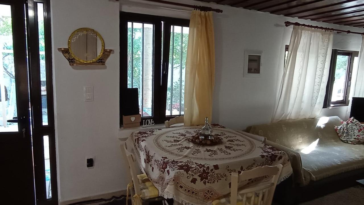 Villatzer - Traditional House With Fireplace And Garden Tzermiadon ภายนอก รูปภาพ