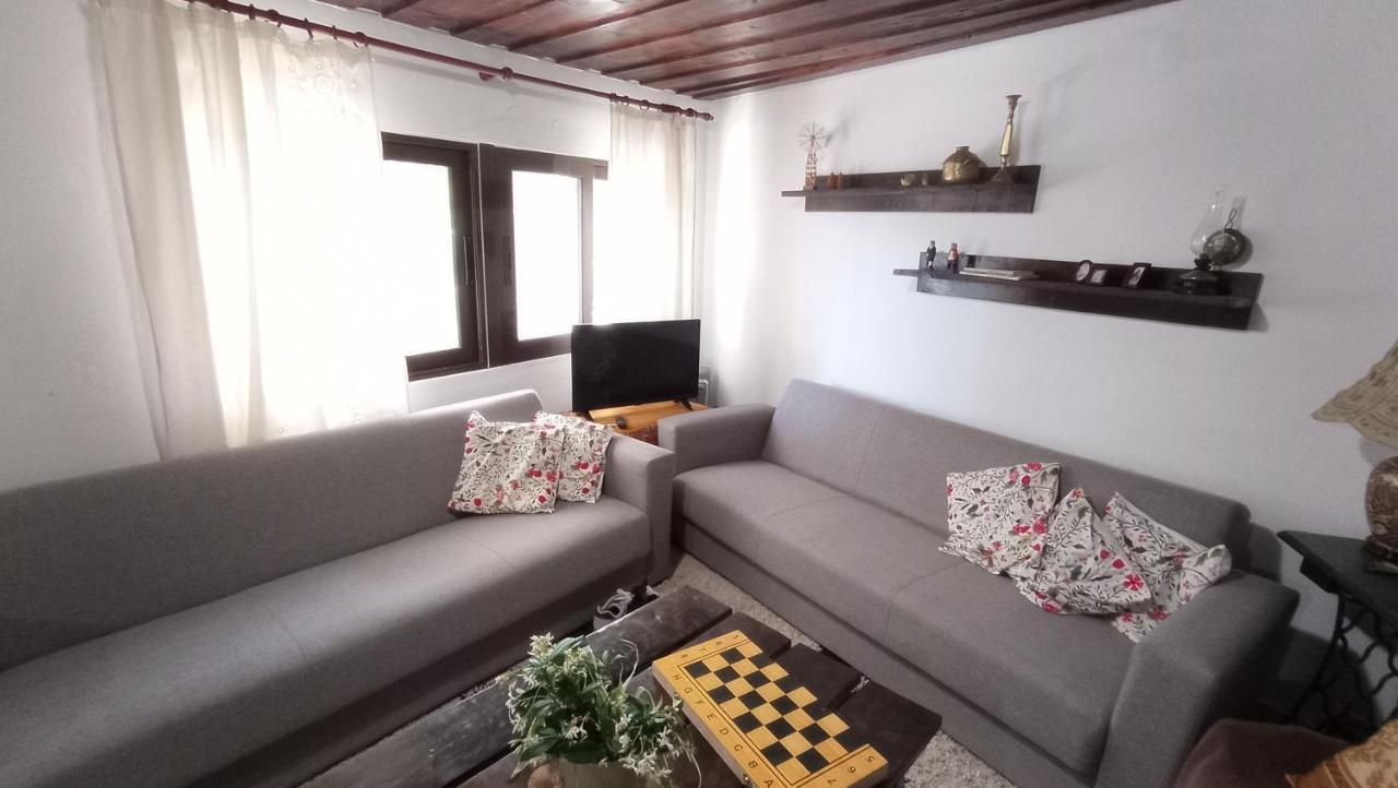 Villatzer - Traditional House With Fireplace And Garden Tzermiadon ภายนอก รูปภาพ